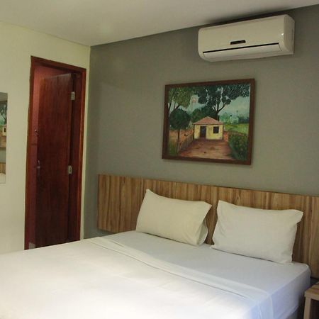 Cr Hotel Bueno - Antigo Hotel Serras De Goyaz Goiania Exterior photo A room at the hotel