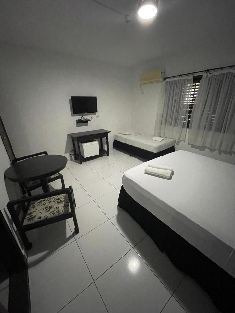 Cr Hotel Bueno - Antigo Hotel Serras De Goyaz Goiania Exterior photo A room at the hotel