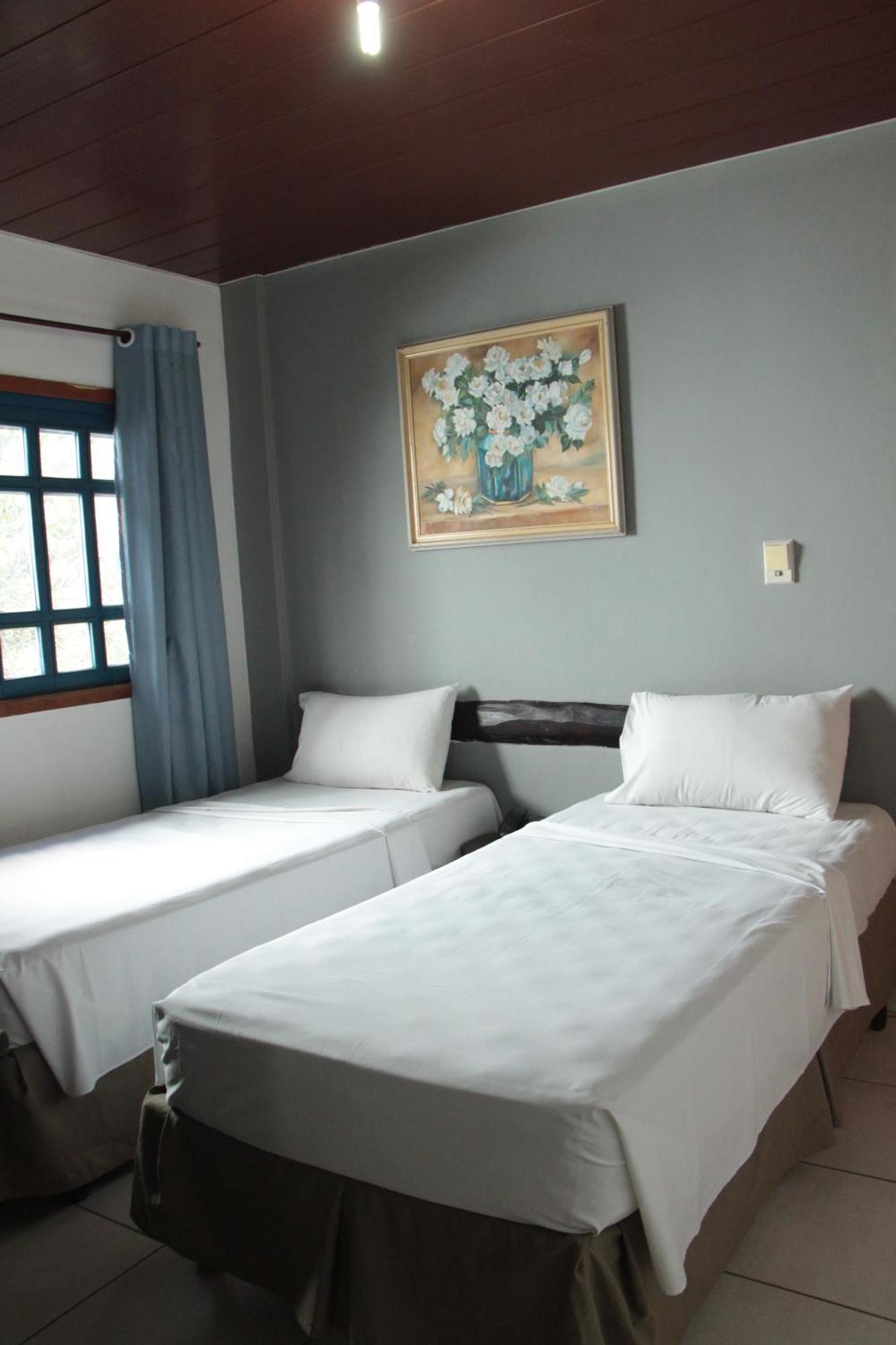 Cr Hotel Bueno - Antigo Hotel Serras De Goyaz Goiania Exterior photo A room at the hotel