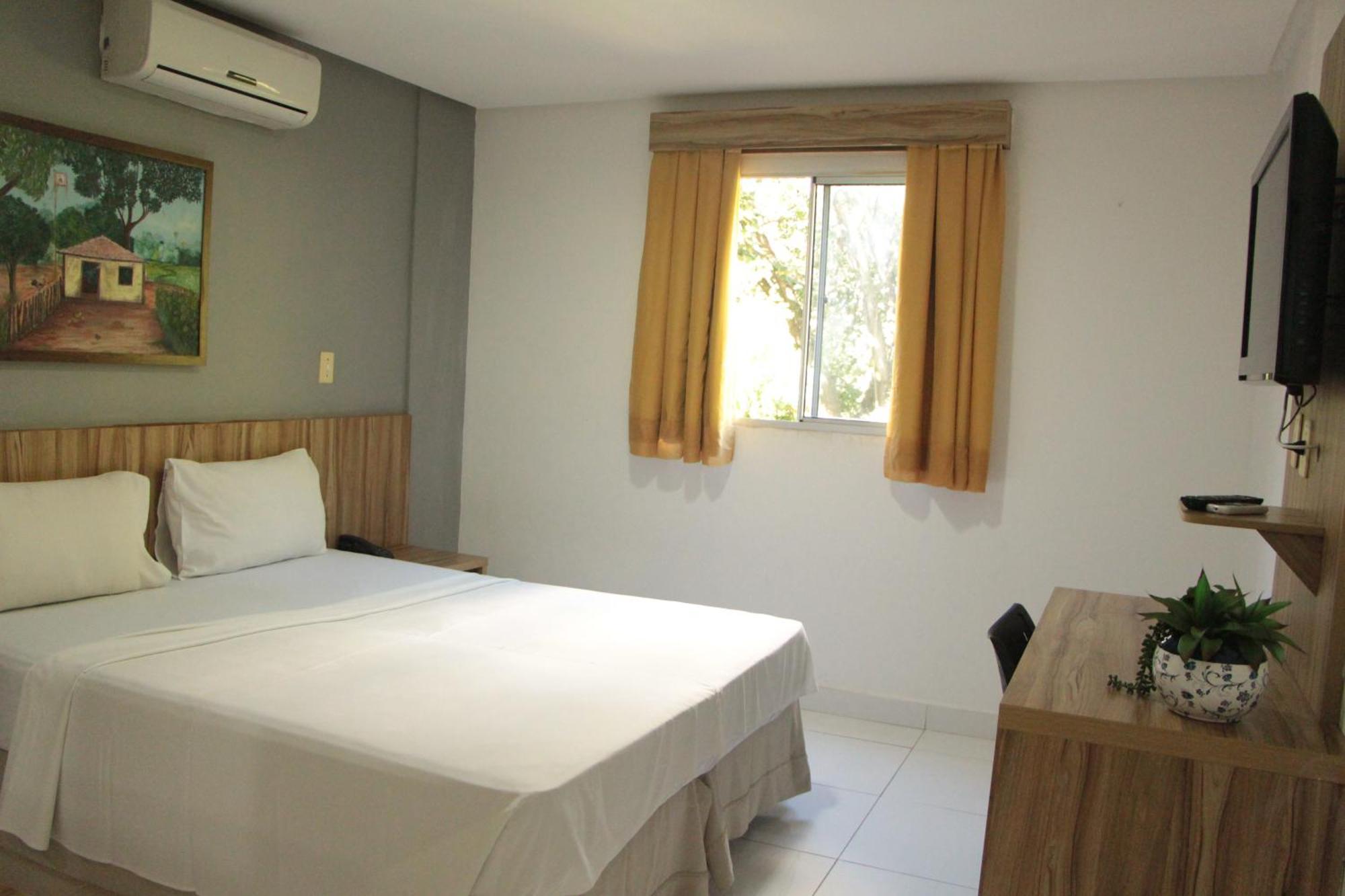 Cr Hotel Bueno - Antigo Hotel Serras De Goyaz Goiania Exterior photo A room at the hotel