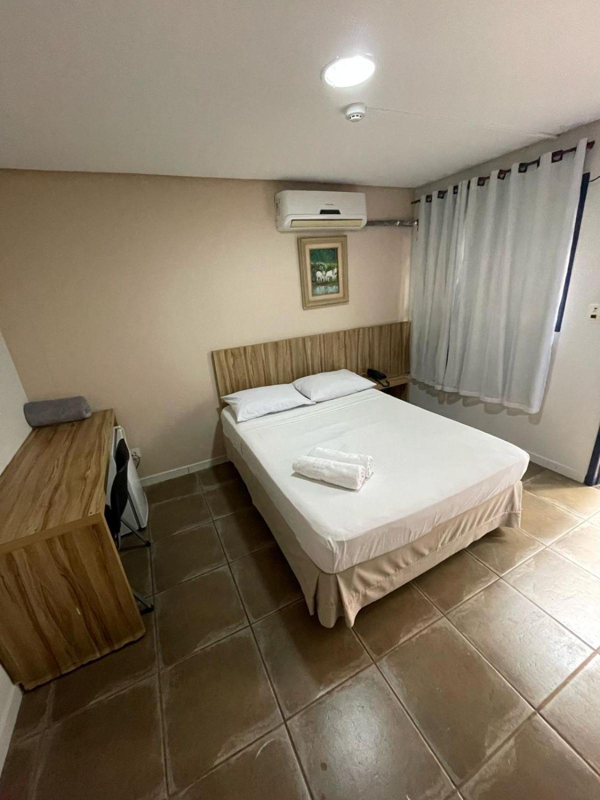 Cr Hotel Bueno - Antigo Hotel Serras De Goyaz Goiania Exterior photo A room at the hotel